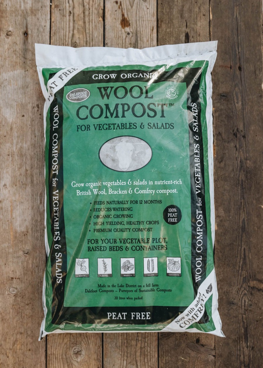 Gardening Dalefoot Compost, Gravel & Garden Medium | Wool Compost For Potting, 30L