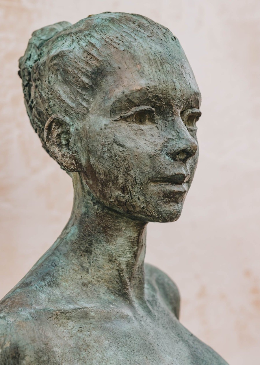 Art Burford Gallery Sculpture | Dancer In Repose By Christine Baxter