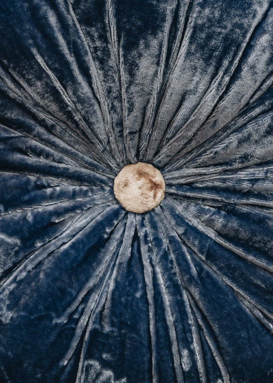 Interiors Le Monde Sauvage Cushions | Round Velvet Cushion In Delft