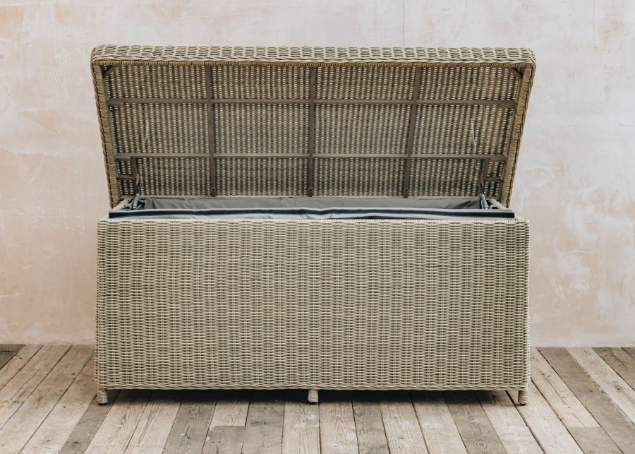 Outdoor Living Bramblecrest Woven Furniture | Bramblecrest Barley Large Cushion Box