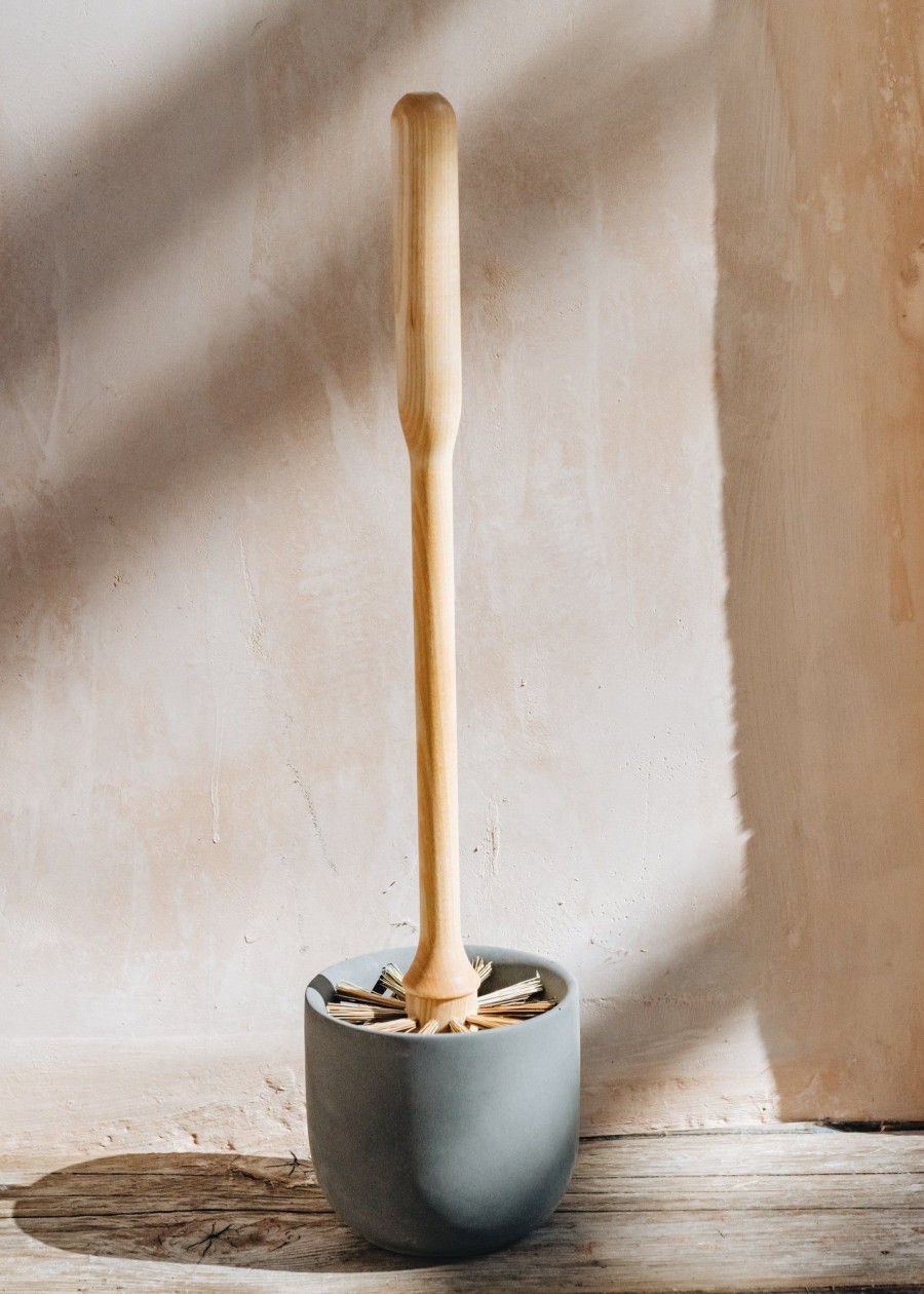 Interiors Iris Hantverk Home Care | Iris Hantverk Birch Toilet Brush