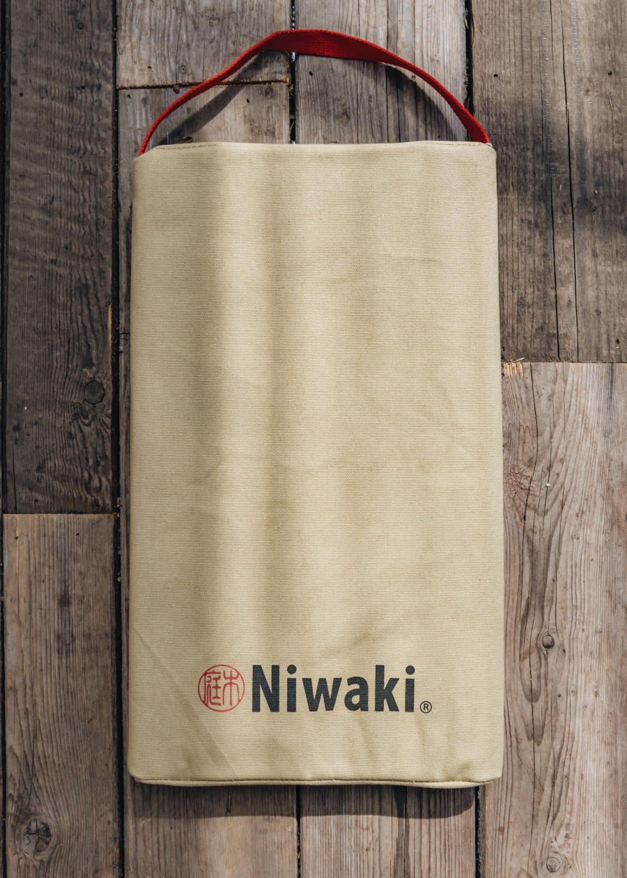 Gardening Niwaki Attire | Niwaki Garden Kneeler