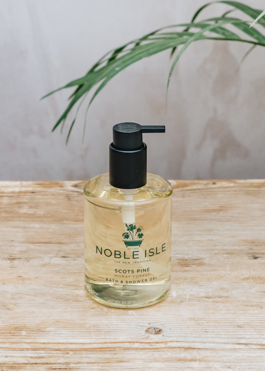 Interiors Noble Isle Bath & Body | Noble Isle Bath And Shower Gel In Scots Pine