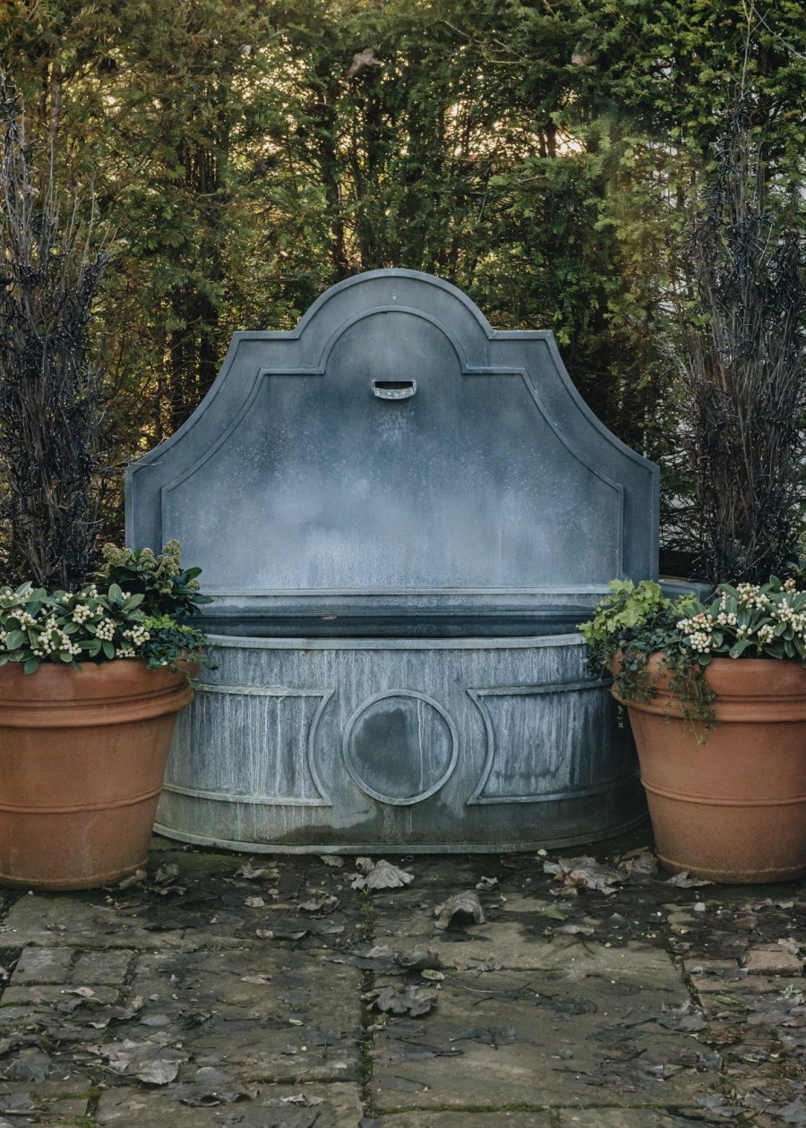 Gardening A Place in the Garden Water Features | Tiber Curved Zinc Water Feature