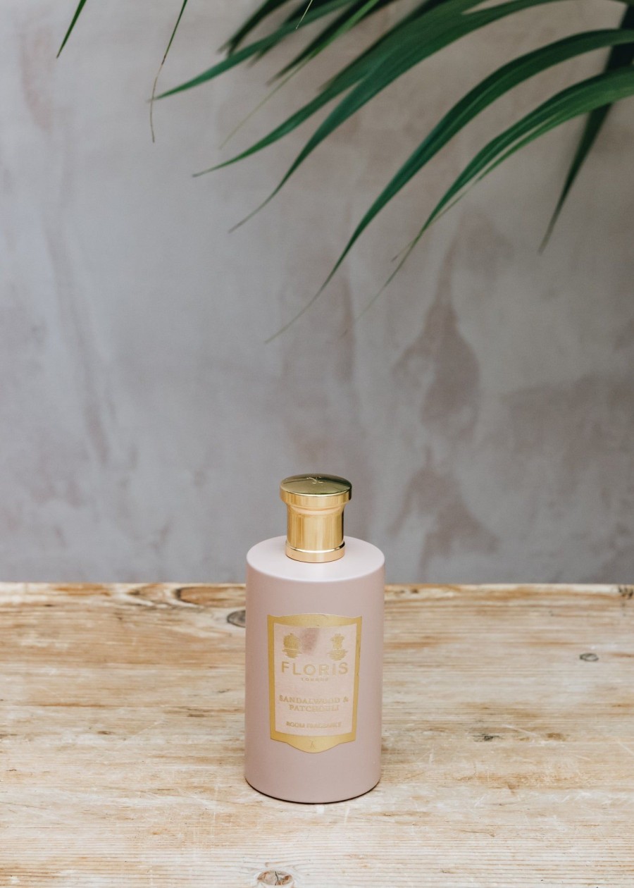 Interiors Floris Candles & Fragrance | Floris Room Fragrance In Sandalwood And Patchouli