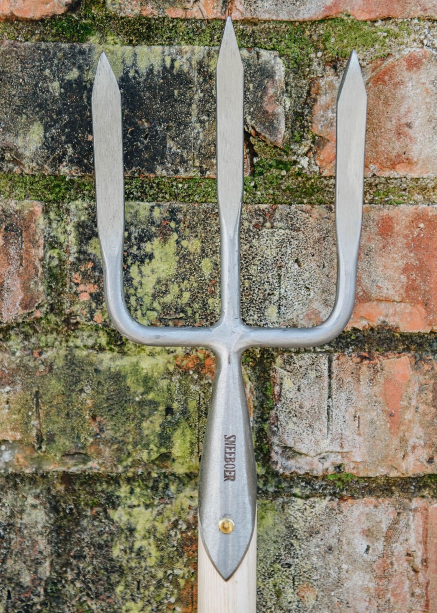 Gardening Sneeboer Digging | Great Dixter Tickling Fork