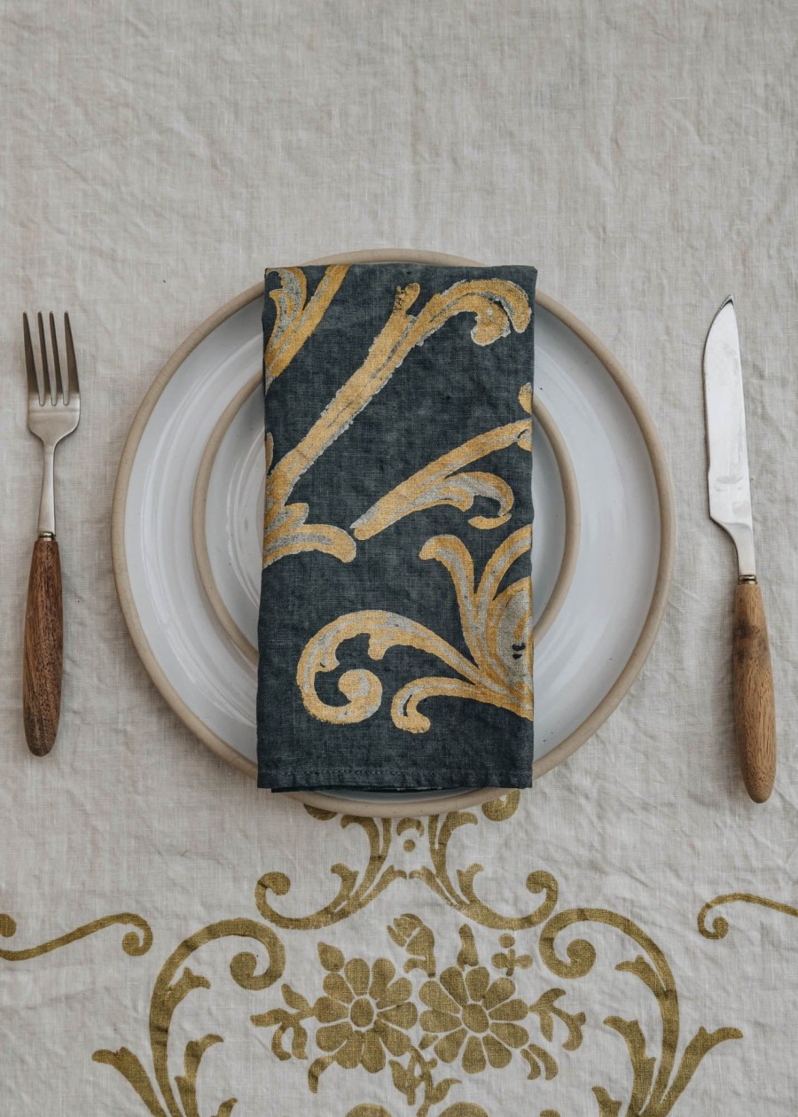 Interiors Bertozzi Table Linen | Bertozzi Crumpled Linen Napkin In Lead And Gold