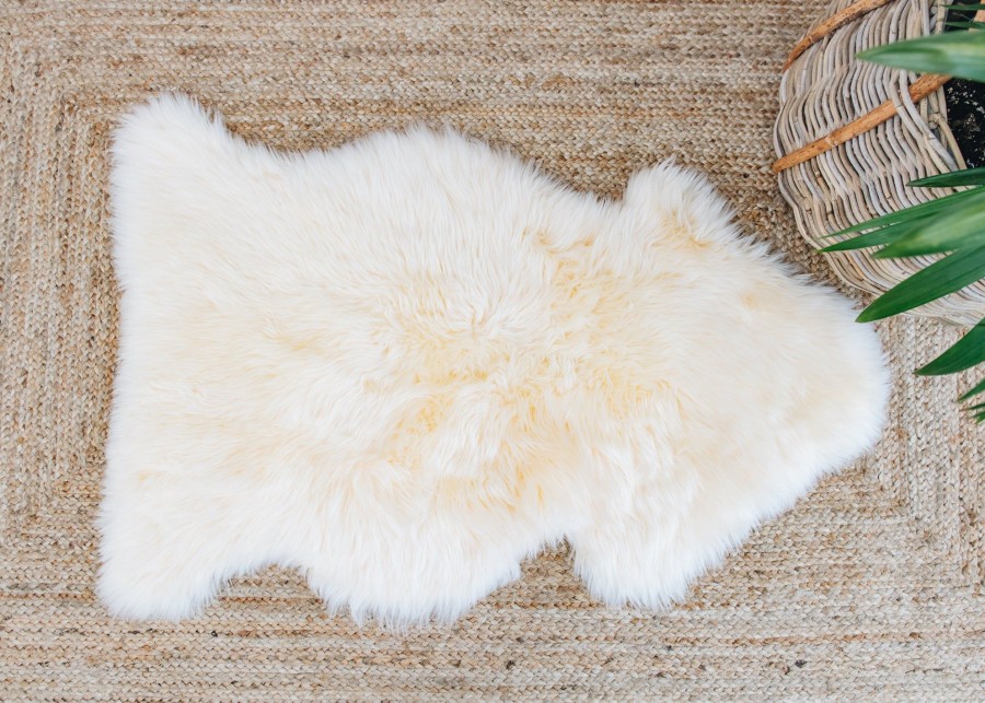 Interiors Shepherd of Sweden Rugs | Champagne Linn Long Haired Sheepskin Rug