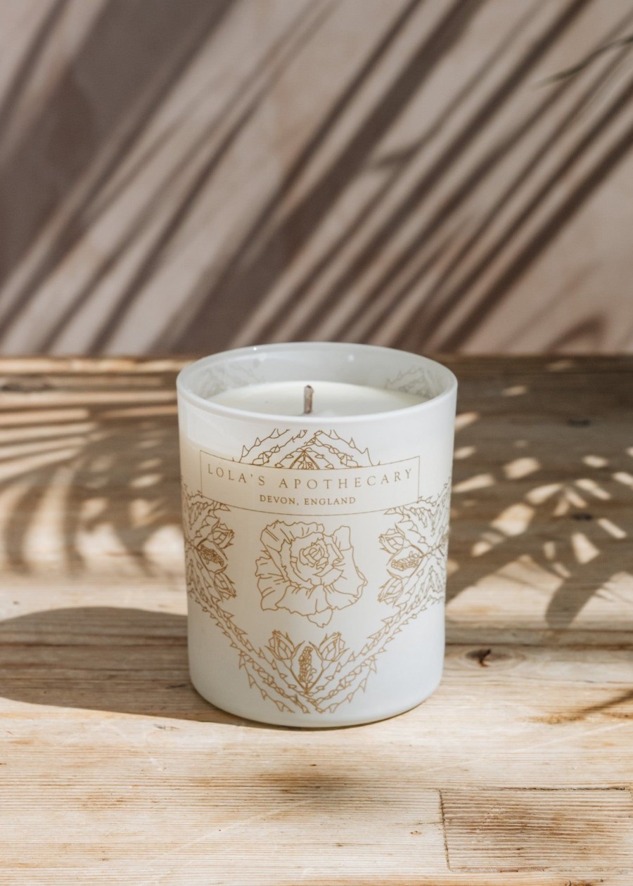 Interiors Lola's Apothecary Candles & Fragrance | Lola'S Apothecary Scented Candle In Delicate Romance