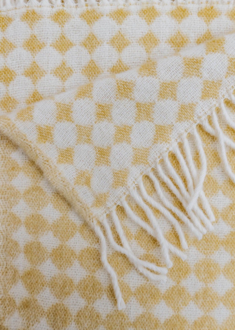 Interiors Tweedmill Throws | Tweedmill Jacquard Throw In Oil Yellow